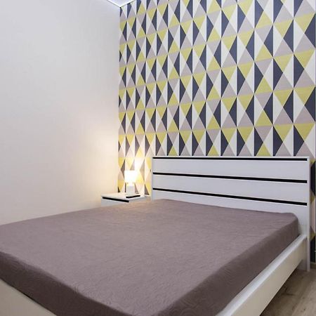 Modern Apartments In The Centre - Kuznechna Str. 26/4 Harkiv Exterior foto