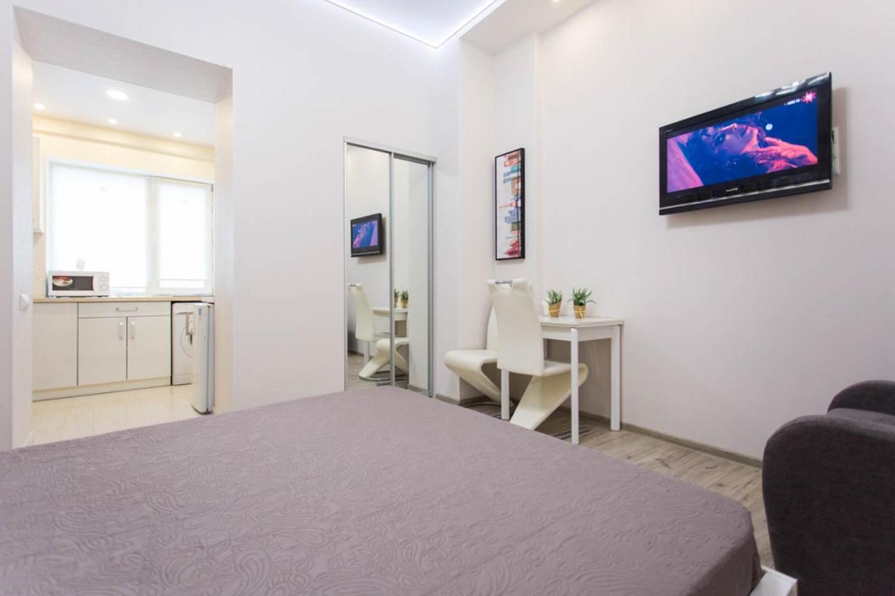 Modern Apartments In The Centre - Kuznechna Str. 26/4 Harkiv Exterior foto