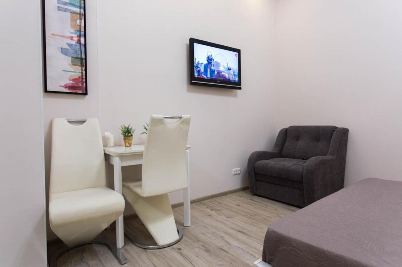 Modern Apartments In The Centre - Kuznechna Str. 26/4 Harkiv Exterior foto
