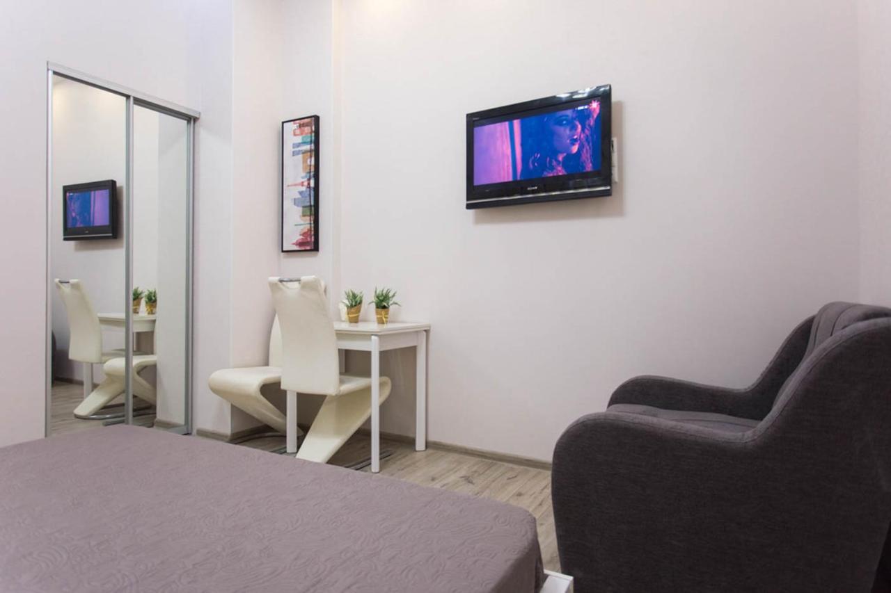 Modern Apartments In The Centre - Kuznechna Str. 26/4 Harkiv Exterior foto