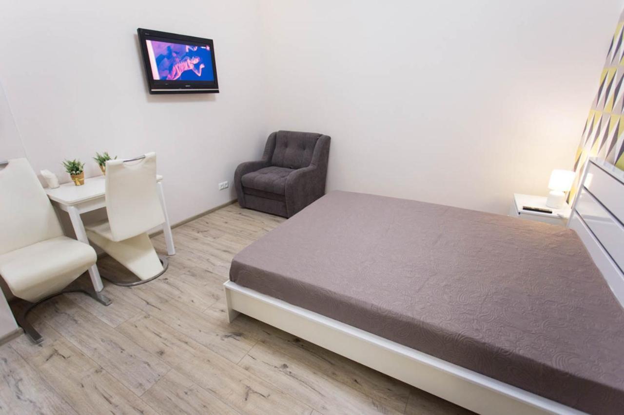Modern Apartments In The Centre - Kuznechna Str. 26/4 Harkiv Exterior foto